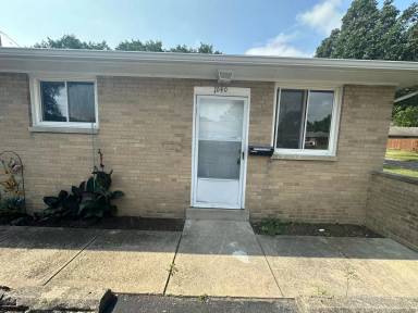 Main picture of 1040 Salisbury Rd