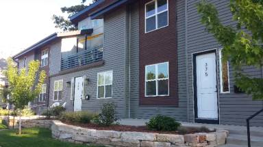 Main picture of 375 E 13th St