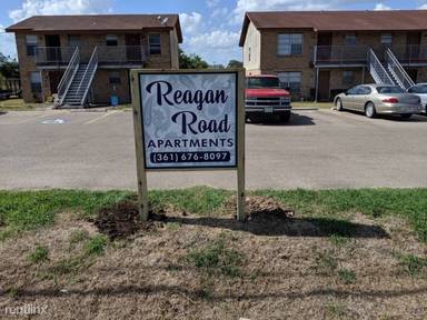 Main picture of 303 E Reagan Rd