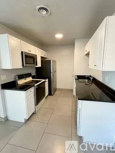 Main picture of 4008-4010 E Portland St Duplex