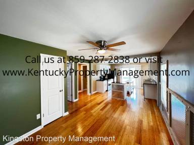 Main picture of 563 N Martin Luther King Blvd