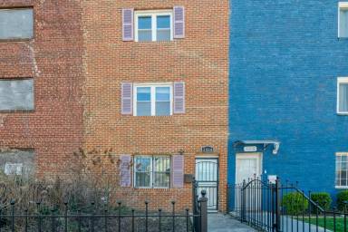 Main picture of 2268 Mount View Pl SE