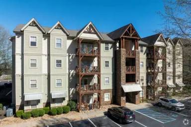 Main picture of Crawford Falls Apartments