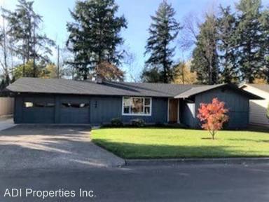 Main picture of 245 SW 130th Ave