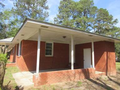 Main picture of 2011 Columbia Cir