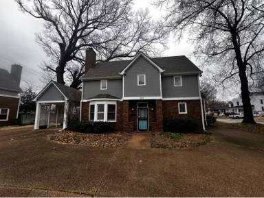 Main picture of 1570 Eastmoreland Ave
