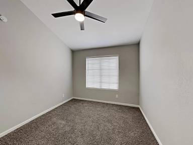 Main picture of 609 S Danyell Dr