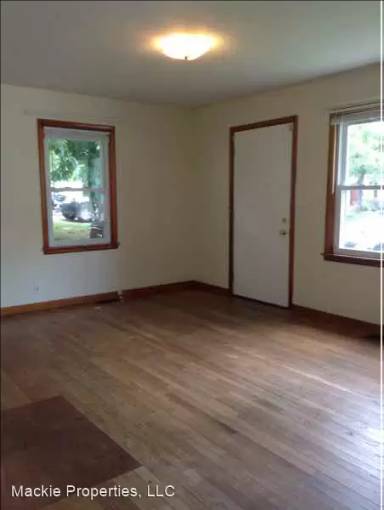 Main picture of 306 N Roosevelt St