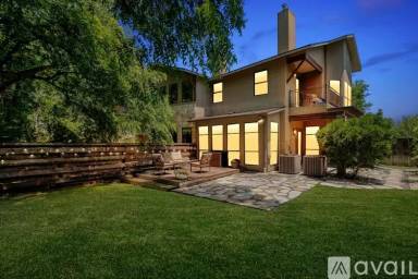Main picture of 2312 Thornton Rd