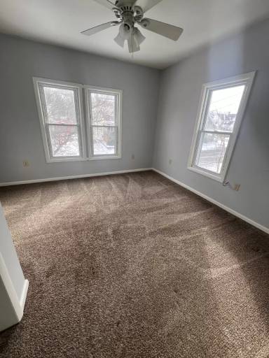 Main picture of 446 S Pleasant St