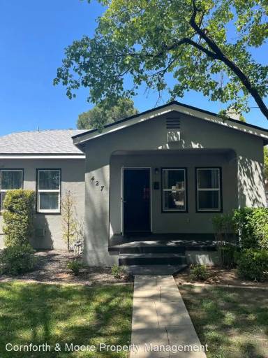 Main picture of 427 E Fountain Way