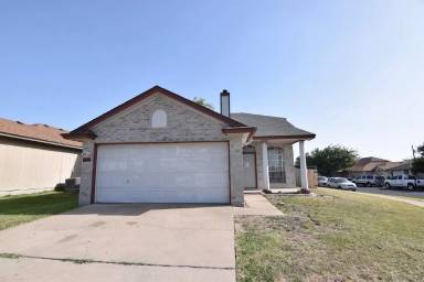 Main picture of 2204 Schwald Rd