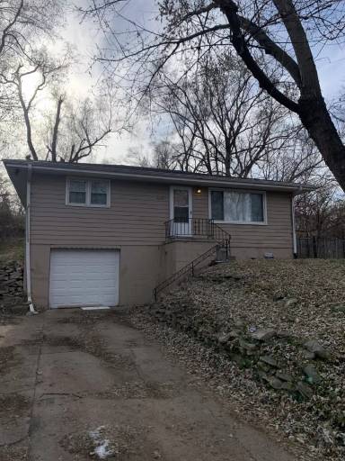 Main picture of 4239 Redick Ave