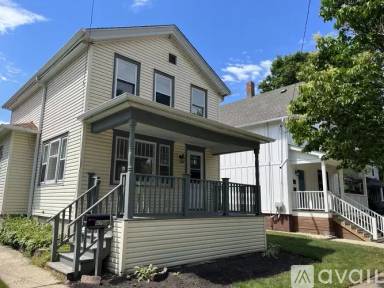 Main picture of 4704 5th Ave