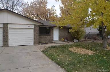 Main picture of 4600 Simms St