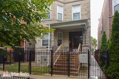 Main picture of 2302 N Hamlin Ave