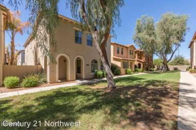 Main picture of 3467 S Seneca Way