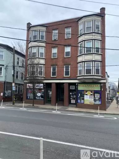 Main picture of 208A Washington St