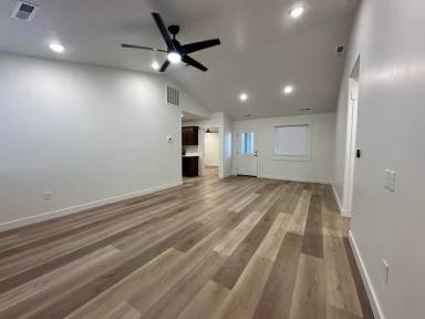 Main picture of 3917 N Hawks Landing Loop