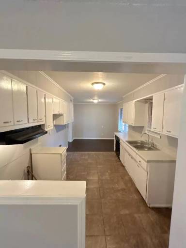 Main picture of 5457 Millbranch Rd