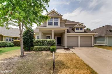Main picture of 9857 Old Field Dr