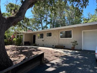 Main picture of 229 Grover Ln