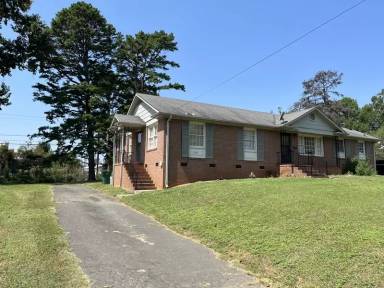 Main picture of 7332 Briardale Dr