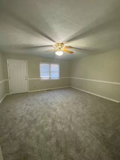 Main picture of 574 Angel Dr S