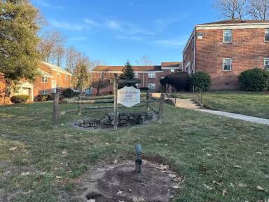 Main picture of 159 Knickerbocker Rd
