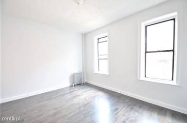 Main picture of 2710 Morris Ave