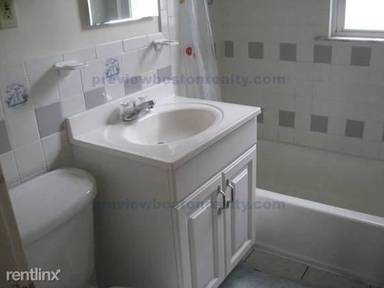 Main picture of 24 Sidlaw Rd