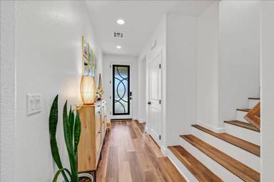 Main picture of 2528 Sable Creek St