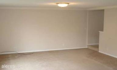 Main picture of 711 10th Ave SW