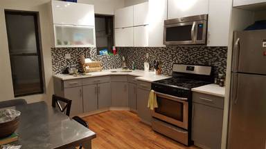 Main picture of 122 Grove St