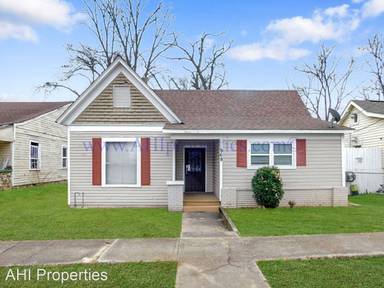 Main picture of 969 52nd Pl N