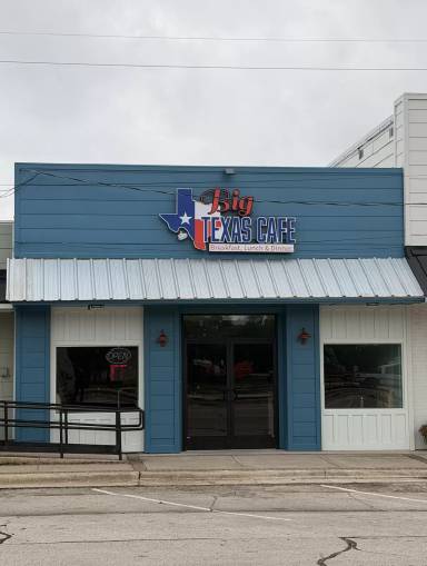 Main picture of 123 W Main St