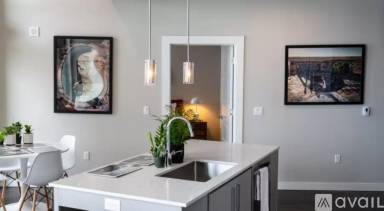 Main picture of 3060 Brighton Blvd