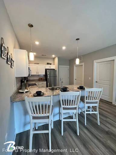 Main picture of The Bend Apartments