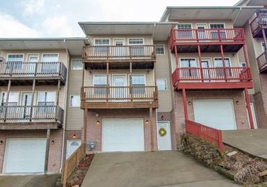 Main picture of 1456 Bergamont St