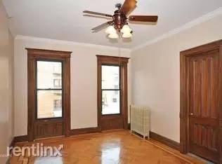 Main picture of 5455 Kings Hwy