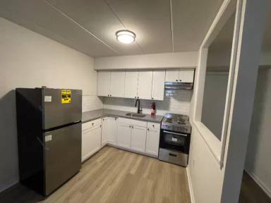 Main picture of 56 S Morton Ave