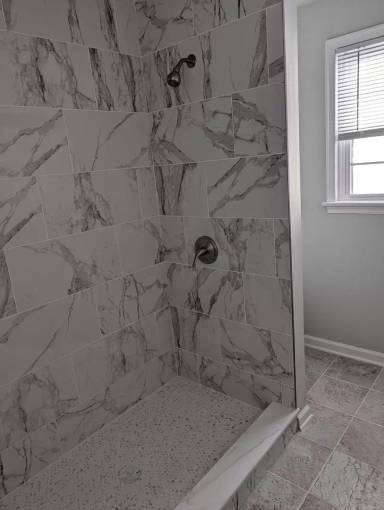 Main picture of 619 W Kings Hwy