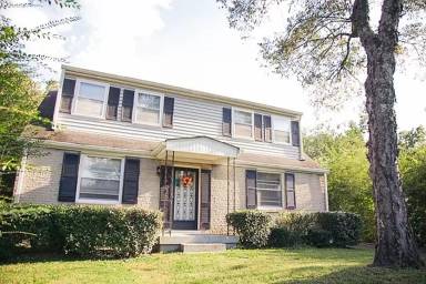 Main picture of 3600 Golf St