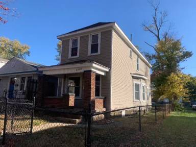 Main picture of 2305 Glen Ct