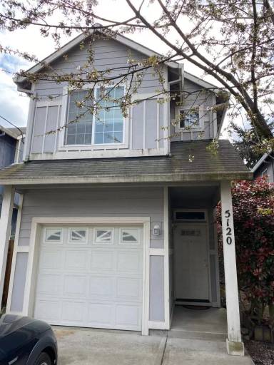 Main picture of 5120 SE Rural St