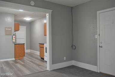 Main picture of 814 8th St