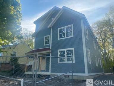 Main picture of 156 W Selden St