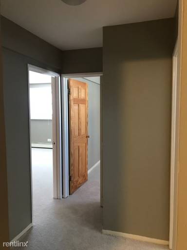 Main picture of 9016 Lamon Ave