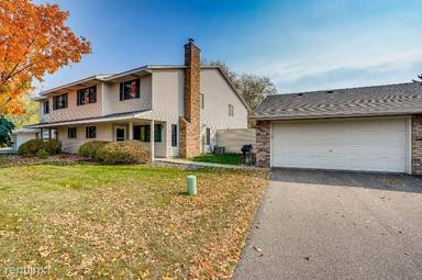Main picture of 15688 Hallmark Way