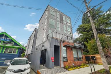 Main picture of 4011 Wallingford Ave N